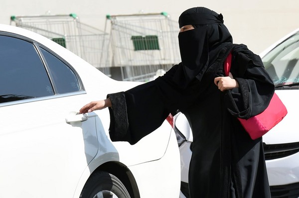 ▲▼ 沙烏地阿拉伯女性終於能開車了！（圖／CFP）