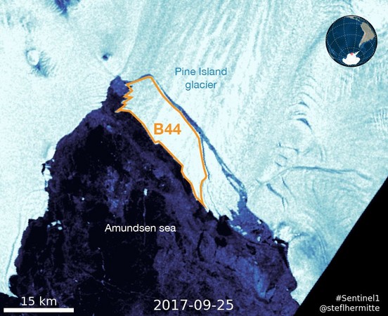 ▲▼南極冰河再度大崩裂。（圖／翻攝自twitter@StefLhermitte）
