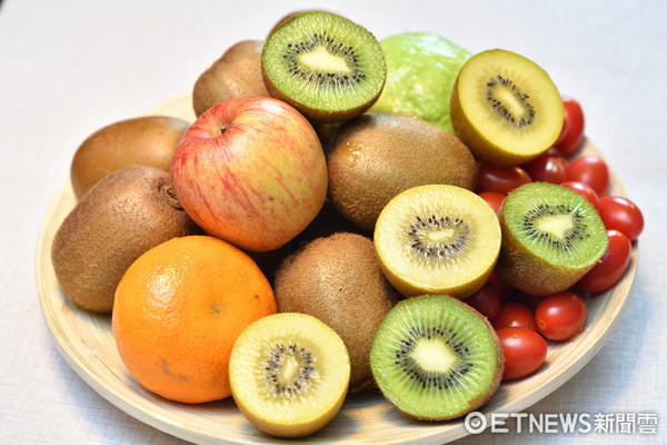 擔心過完中秋大發胖？專家建議多吃「低GI水果」。（圖／公關提供）
