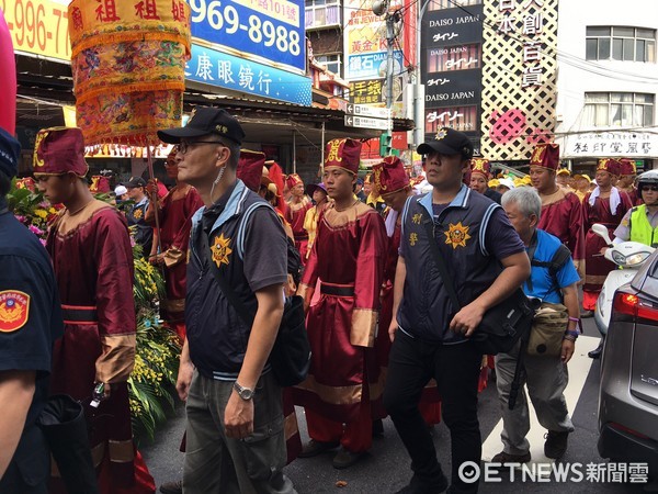 ▲中國福建省湄洲媽祖來台遶境祈福，警出動霹靂小組支援維安。（圖／記者林煒傑翻攝）