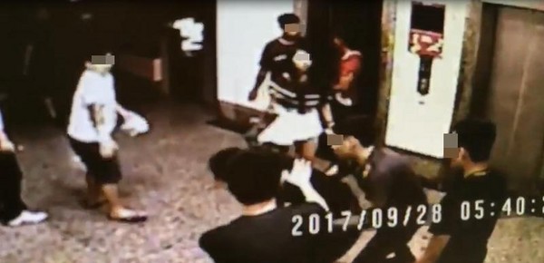 麻吉互搶酒店小姐　打群架渾身染血