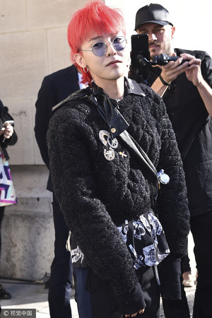 ▲▼ GD、劉雯、朴信惠、辛蒂克勞馥在香奈兒CHANEL。（圖／CFP）