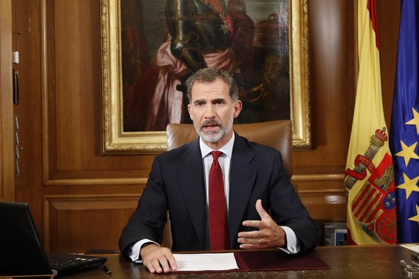 ▲▼西班牙國王菲利浦六世（King Felipe VI）發表演說，飯對加泰隆尼亞獨立。（圖／達志影像／美聯社）