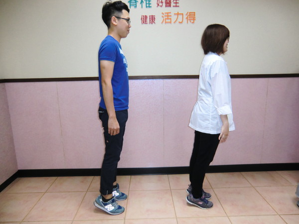 ▲復健,腳,足底筋膜炎,作操,招式。（圖／活力得醫療照護體系提供）