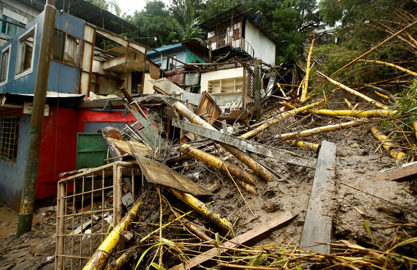 ▲▼ 熱帶風暴奈特重創哥斯大黎加，土石流事件頻傳、公路因此關閉。（圖／路透社）