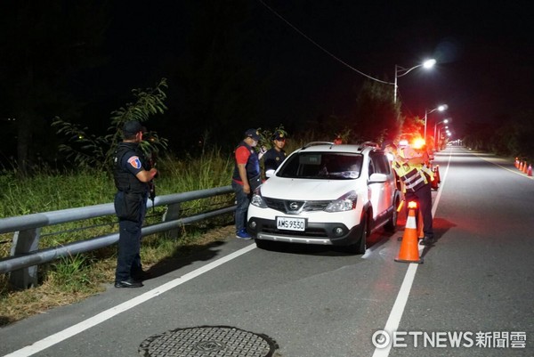 國慶焰火破天荒移師台東縣，台東縣警察局將以優勢警力持續執行「擴大臨檢」及「取締酒駕」等勤務，以維國慶慶典期間治安及重要交通路段安全。（圖／台東縣警察局提供）