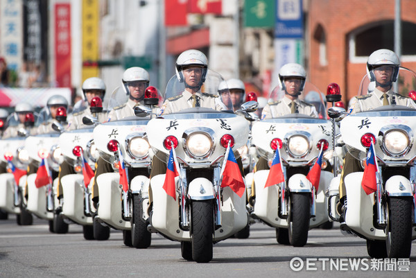 ▲▼雙十國慶大典預演,憲兵指揮部勤務連警衛排,憲兵機車連。（圖／記者季相儒攝）