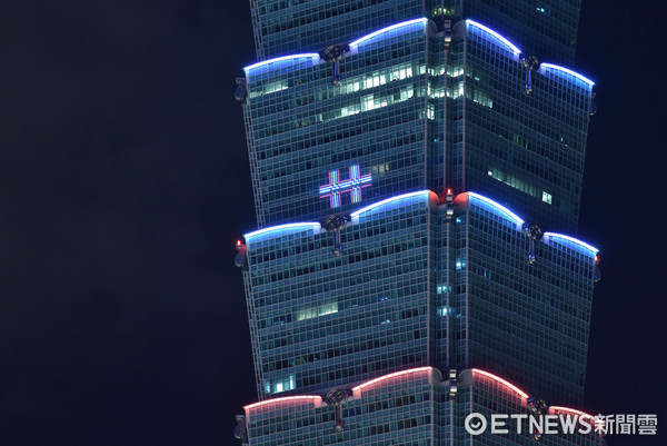 ▲▼雙十國慶,台北101,外牆眉燈。（圖／記者李毓康攝）