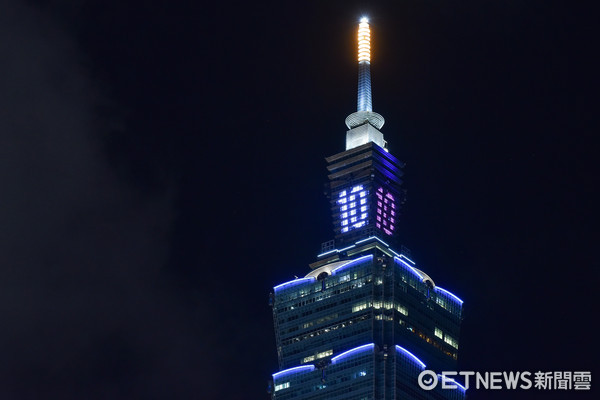 ▲▼雙十國慶,台北101,外牆眉燈。（圖／記者李毓康攝）
