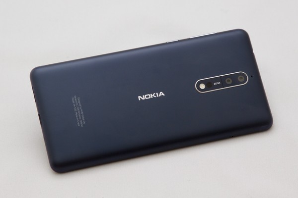 Nokia 8實測。（圖／nokia提供）