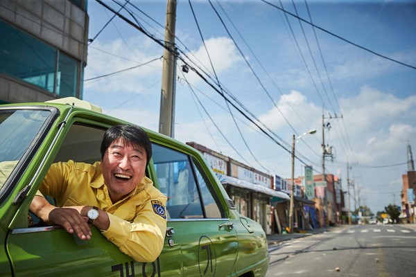 《我只是個計程車司機》是今年南韓票房破千萬觀影人次的電影，也入選釜山影展「南韓當代電影」單元。（車庫電影提供）