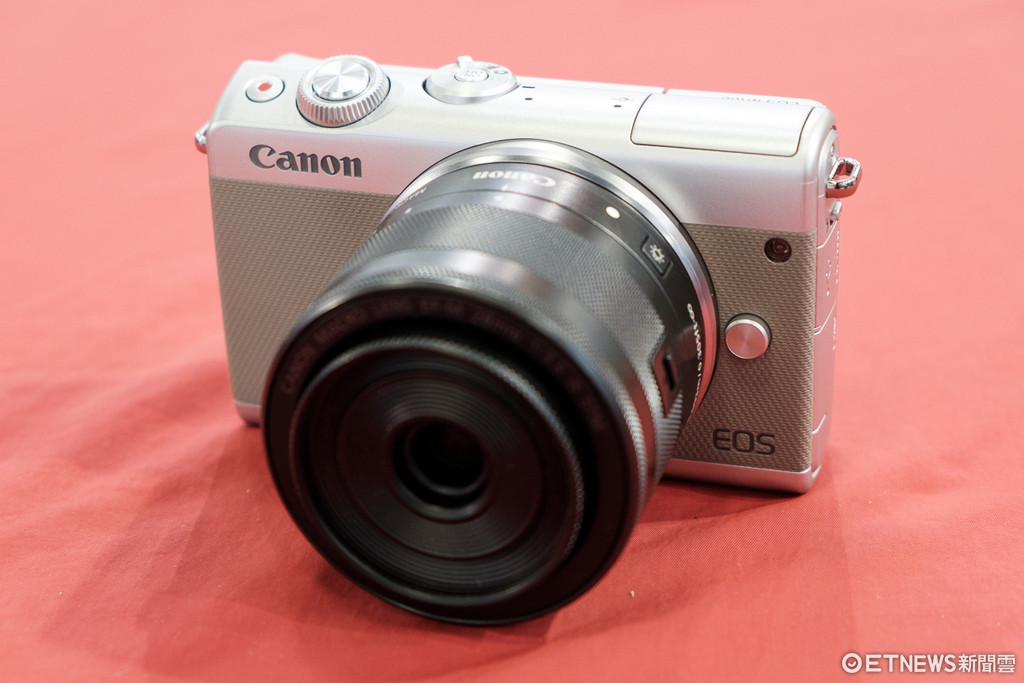 導入雙像素對焦！Canon入門微單M100開賣、售17,900元。（圖／記者莊友直攝）