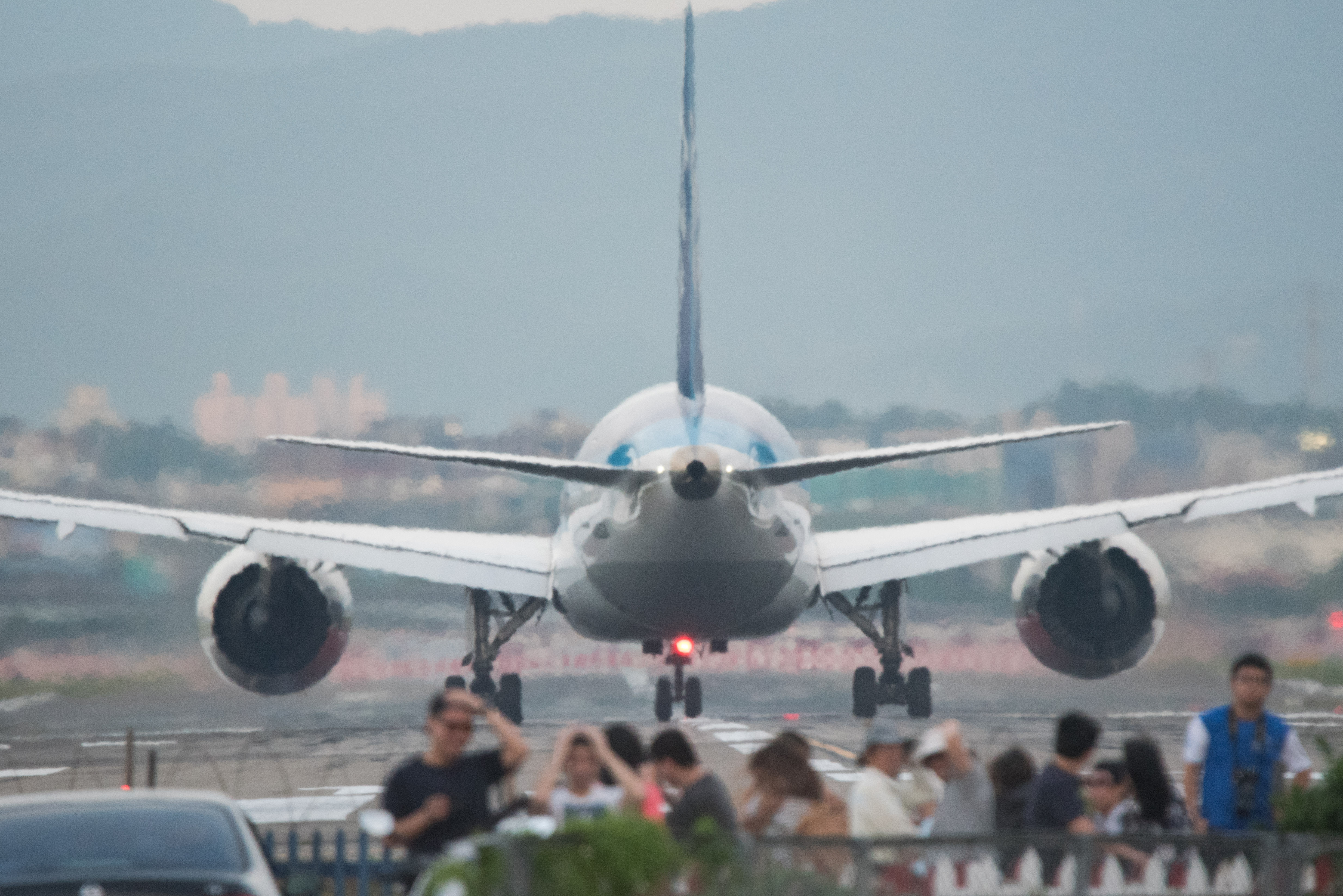 ▲全日本空輸,全日空ANA,航空公司,松山機場,起飛,波音787（圖／記者季相儒攝）