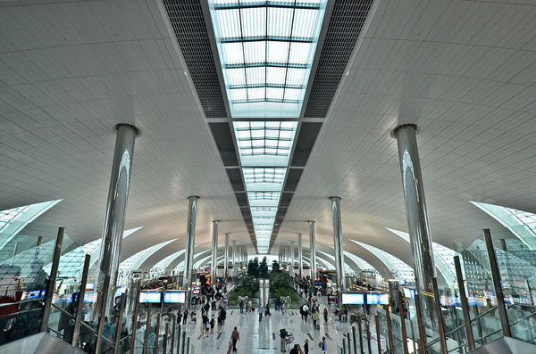 ▲杜拜機場第三航廈。（圖／維基百科）