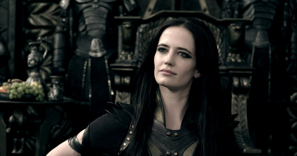 伊娃葛林（Eva Green）。（圖／《300壯士：帝國崛起》劇照）