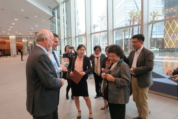 ▲高雄市長陳菊參訪澳洲雪梨國際會展中心。（圖／高雄市政府提供）