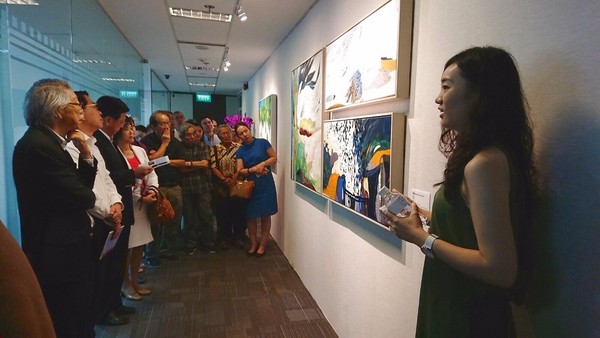 ▲▼文化部藝術銀行在新加坡展出台灣新銳藝術家的藝術品。（圖／文化部提供）
