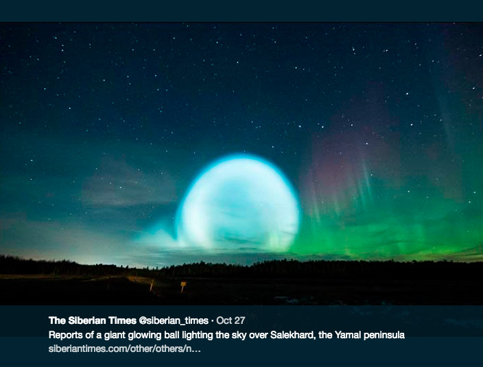 ▲俄羅斯西伯利亞北部的天空出現奇異白光。（圖／翻攝自西伯利亞時報推特）