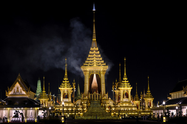 泰王蒲美蓬(Bhumibol Adulyadej)喪禮結束，耗資10億泰銖（約9億元台幣）打造的火化亭下月2日起開放參觀。（圖／路透社）