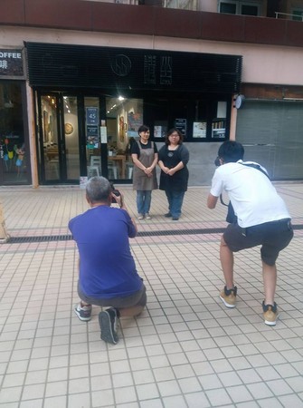 ▲▼台女在港開的餐廳榮獲米其林輪胎人美食推薦。（圖／翻攝自請坐QINGZUO臉書）