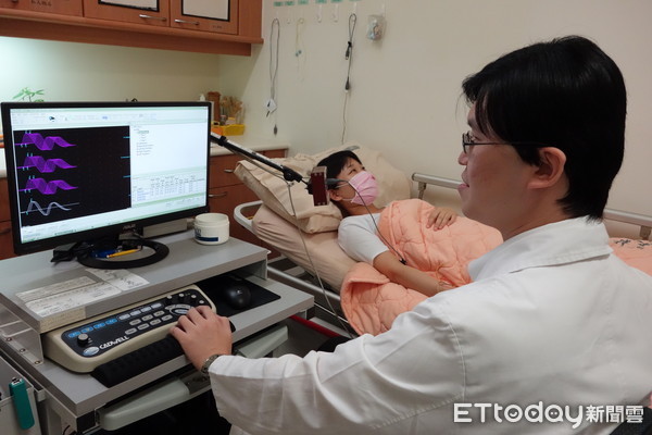 反覆頭暈、脖子酸痛 竟是重症肌無力作祟。（圖／大林慈濟醫院提供）