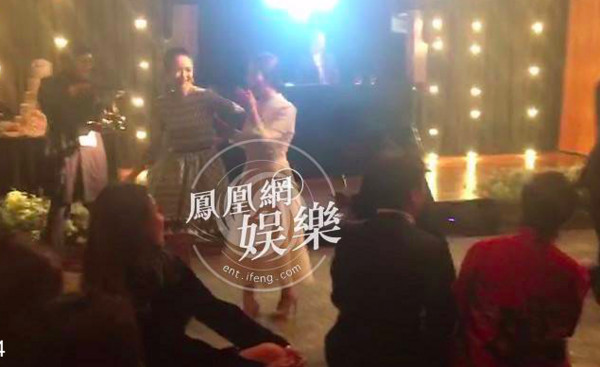 ▲▼婚禮晚宴內部影片曝光！　宋慧喬拉著章子怡跳舞玩瘋了（圖／CFP、翻攝自鳳凰網娛樂）
