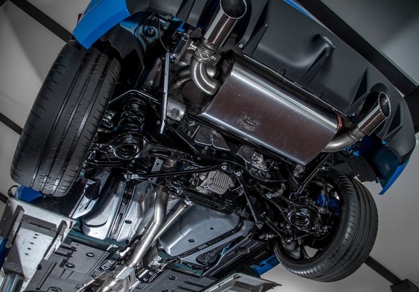 專為甩尾王量身打造　福特Focus RS推出限定「電子手煞車」配件（圖／翻攝自Ford）