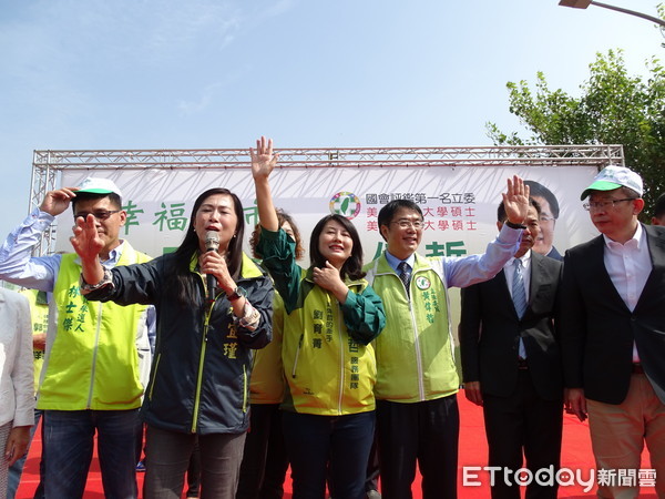 ▲台南市長參選人、立委黃偉哲，4日上午在新營舉行溪北後援會成立大會，現場約有近5千名來自溪北各區的支持者共襄盛舉。（圖／黃偉哲提供）