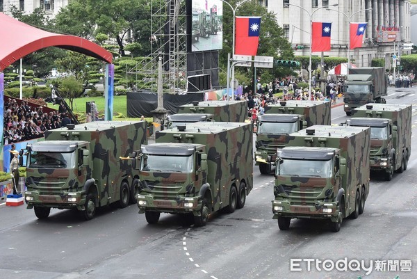 ▲▼陸軍重型消毒車 。（圖／記者李毓康攝）