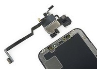 主板維修難度高！拆iPhoneX驚見雙電池排列與神祕模組