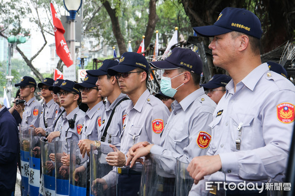 ▲▼警察,鎮暴,維安（圖／記者周宸亘攝）