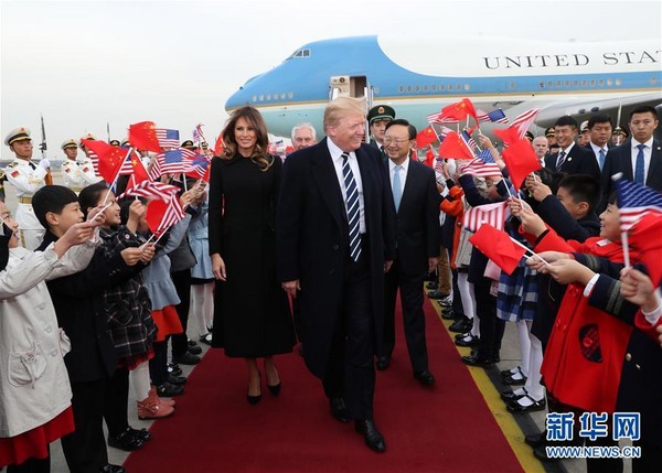 ▲▼應中國大陸國家主席習近平邀請，美國總統川普8日抵達北京，開始對中國進行國事訪問。（圖／翻攝自新華社）