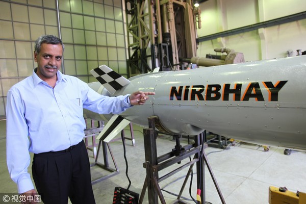 ▲印度昨天成功試射了最先進的巡航導彈「無畏」（Nirbhay）。（圖／CFP）