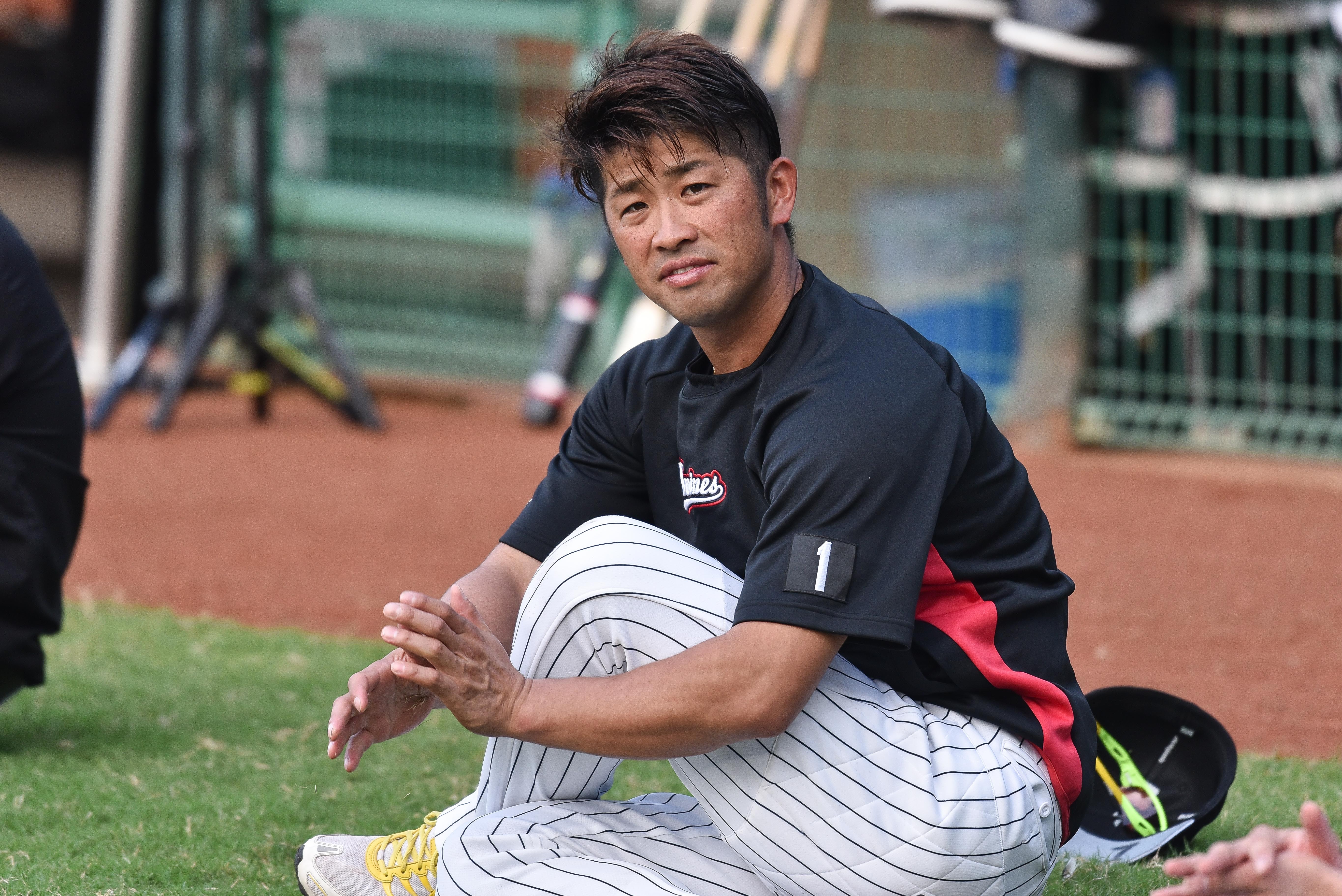年末のプロモーション特価 清田育宏サイン入りtシャツ 応援グッズ 年末のプロモーション特価 清田育宏サイン入りtシャツ 応援グッズ