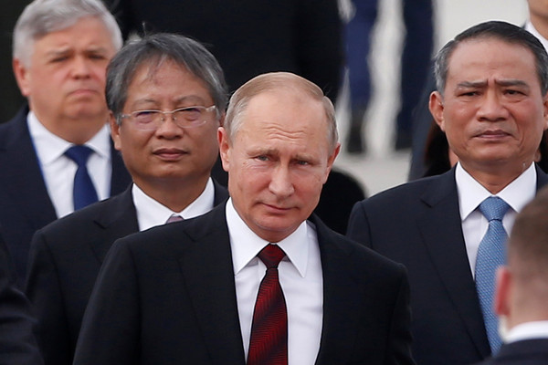 ▲▼俄羅斯總統普丁10日抵達越南出席APEC。（圖／路透社）