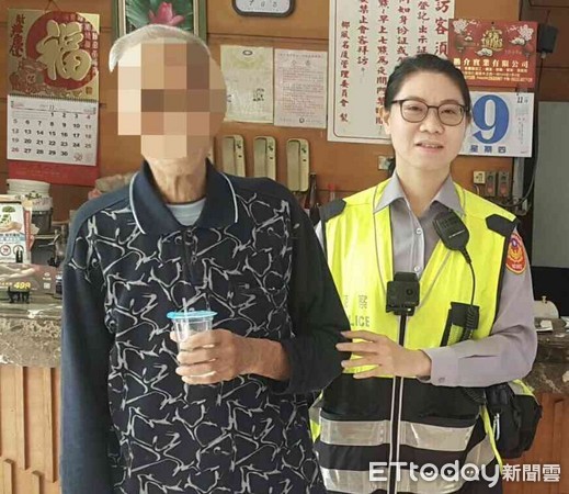 ▲台南市警永康分局永康派出所員警視民如親，將87歲林姓長者平安送回家。（圖／警方提供）