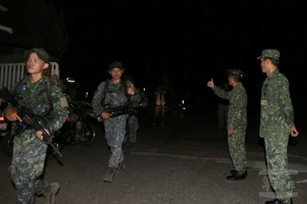 特三營山隘行軍結訓返營　展現勤訓精練成果