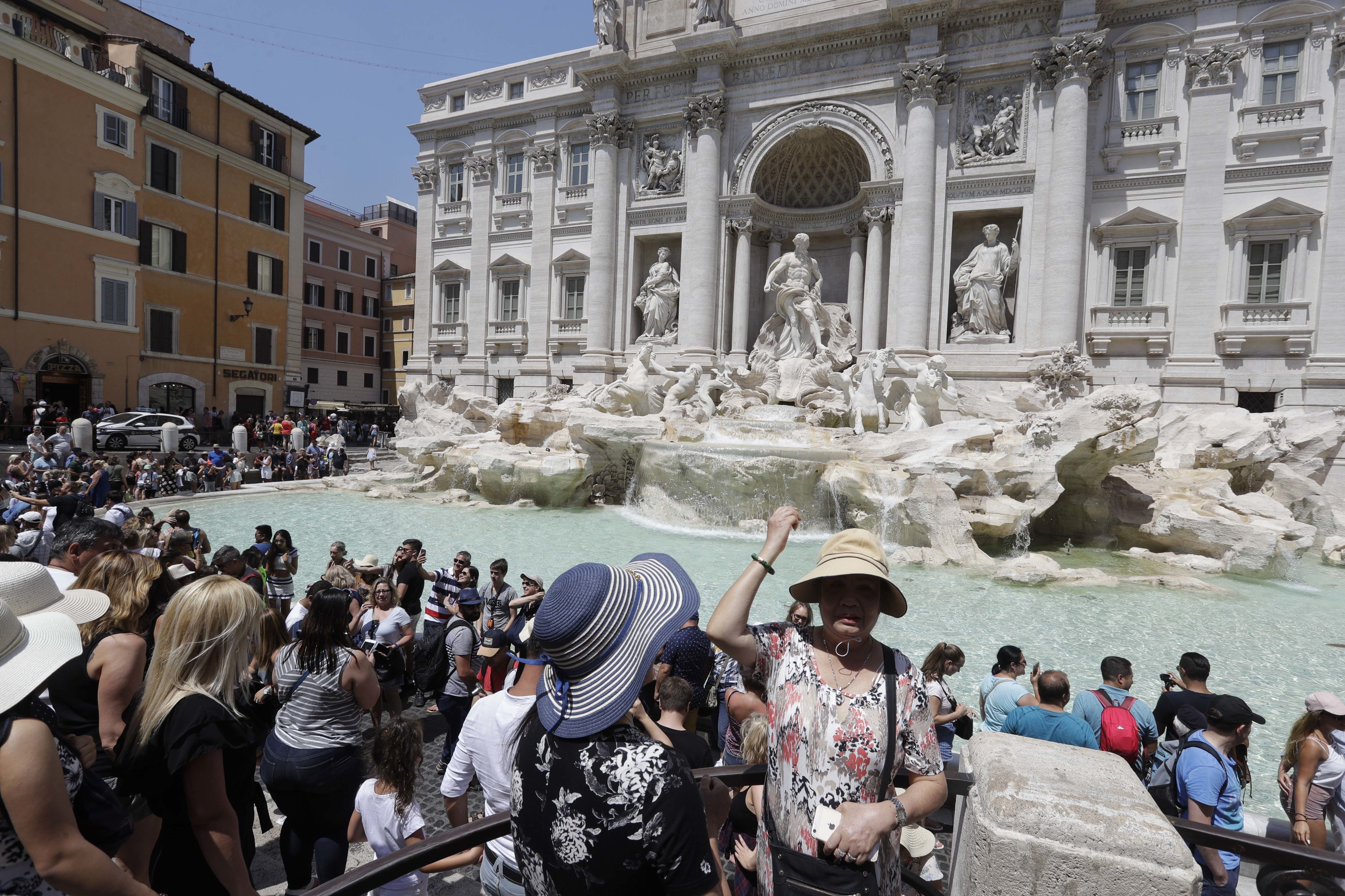 ▲▼羅馬特雷維噴泉（Trevi Fountain）。（圖／達志影像／美聯社）