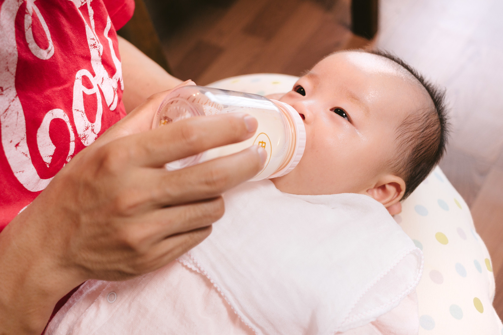 ▲▼中國網購平台有許多「二手母乳」。（圖／翻攝自58同城，e___w）