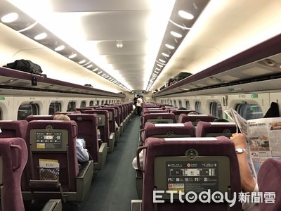 手機快沒電！「她爽快補票600元」高鐵借充電線　網驚：欣賞這種人