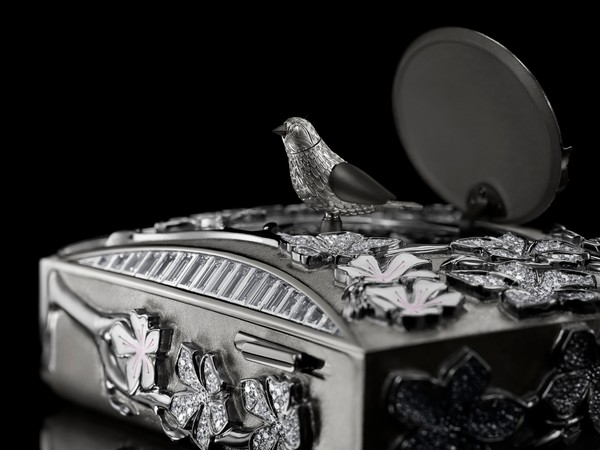 ▲MB&F M.A.D.Gallery瘋狂藝廊展出千萬音樂盒&機械作品（圖／品牌提供）