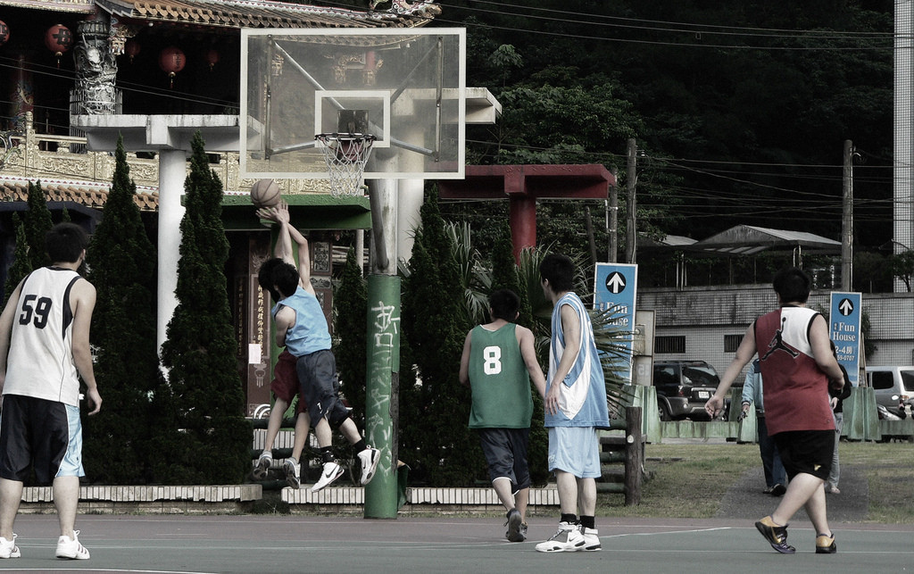 籃球,街頭籃球,3對3,街球,鬥牛,火鍋（圖／翻攝Flickr／CC2.0 He JiaWei） 