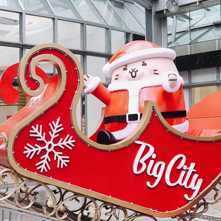 ▲新竹巨城聖誕裝飾。（翻攝自Big City遠東巨城購物中心粉絲專頁）