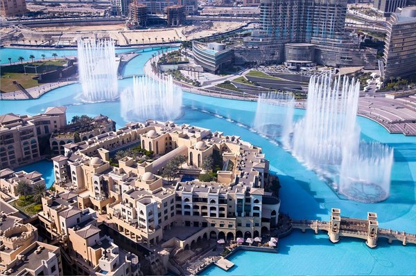 ▲著名杜拜噴泉。（圖／The Dubai Fountain粉絲頁）