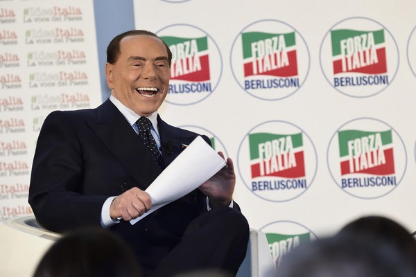 ▲▼義大利前總理貝魯斯柯尼（Silvio Berlusconi）凍齡手術太明顯，被戲稱是蠟像。（圖／達志影像／美聯社）