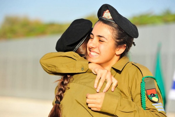 ▲▼ 以色列創立第一支「全女軍坦克隊」。（圖／翻攝自推特／@IDFSpokesperson）