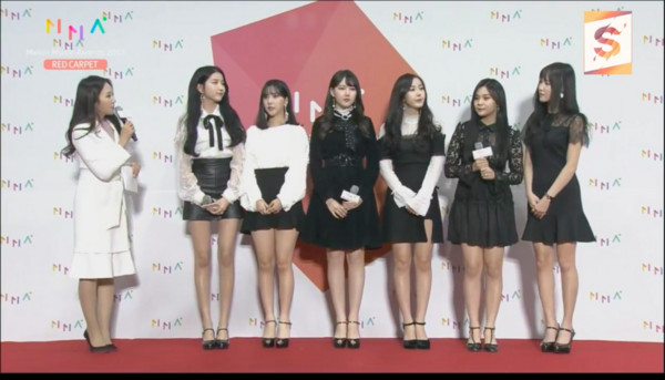 ▲2017MMA（MelOn Music Awards）紅毯GFRIEND。（圖／翻攝自MBC）