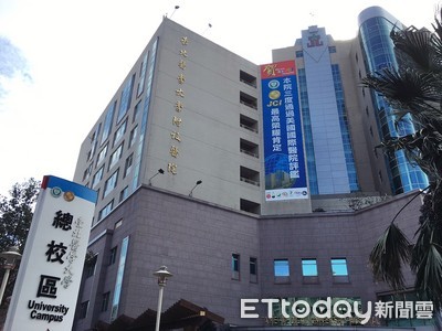 5歲身障童摸鍵盤遭志工怒吼、抽椅重摔 北醫附醫致歉:已暫停服務