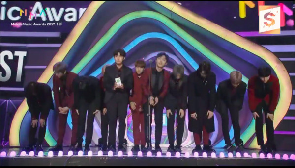 ▲2017MMA（MelOn Music Awards）頒獎典禮 新人獎WANNA ONE。（圖／翻攝自MBC）