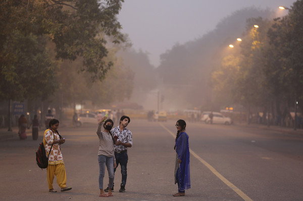 ▲▼印度德里地區到了冬天空氣汙染很嚴重。（圖／達志影像／美聯社）